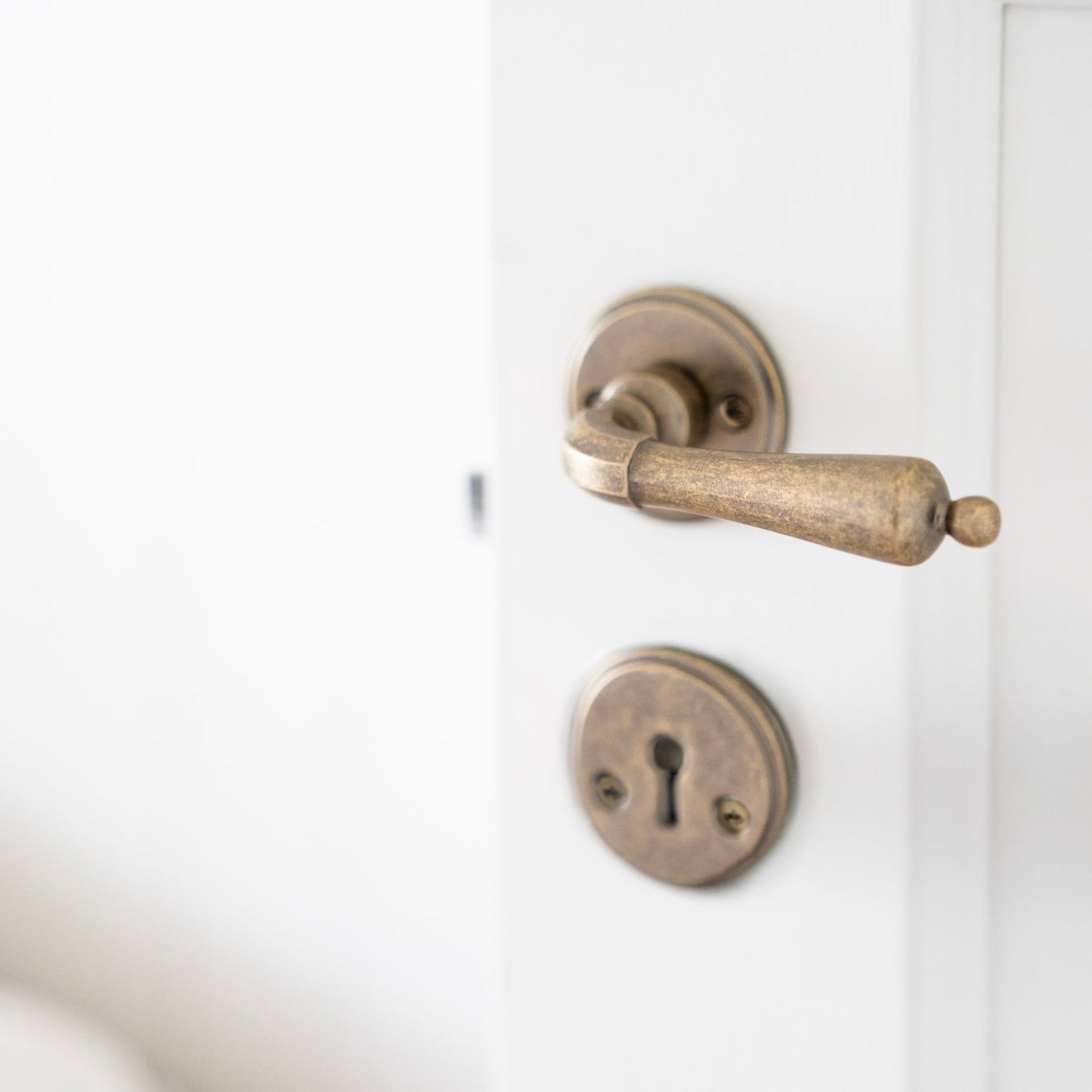 Indoor Handle