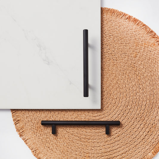 LÅDHANDTAG 128 MM MATT SVART