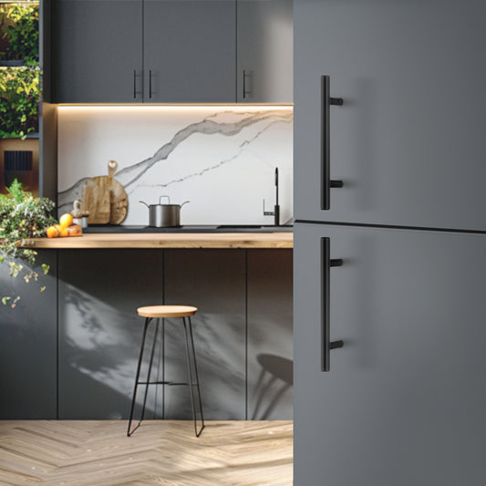 LÅDHANDTAG 96 MM MATT SVART