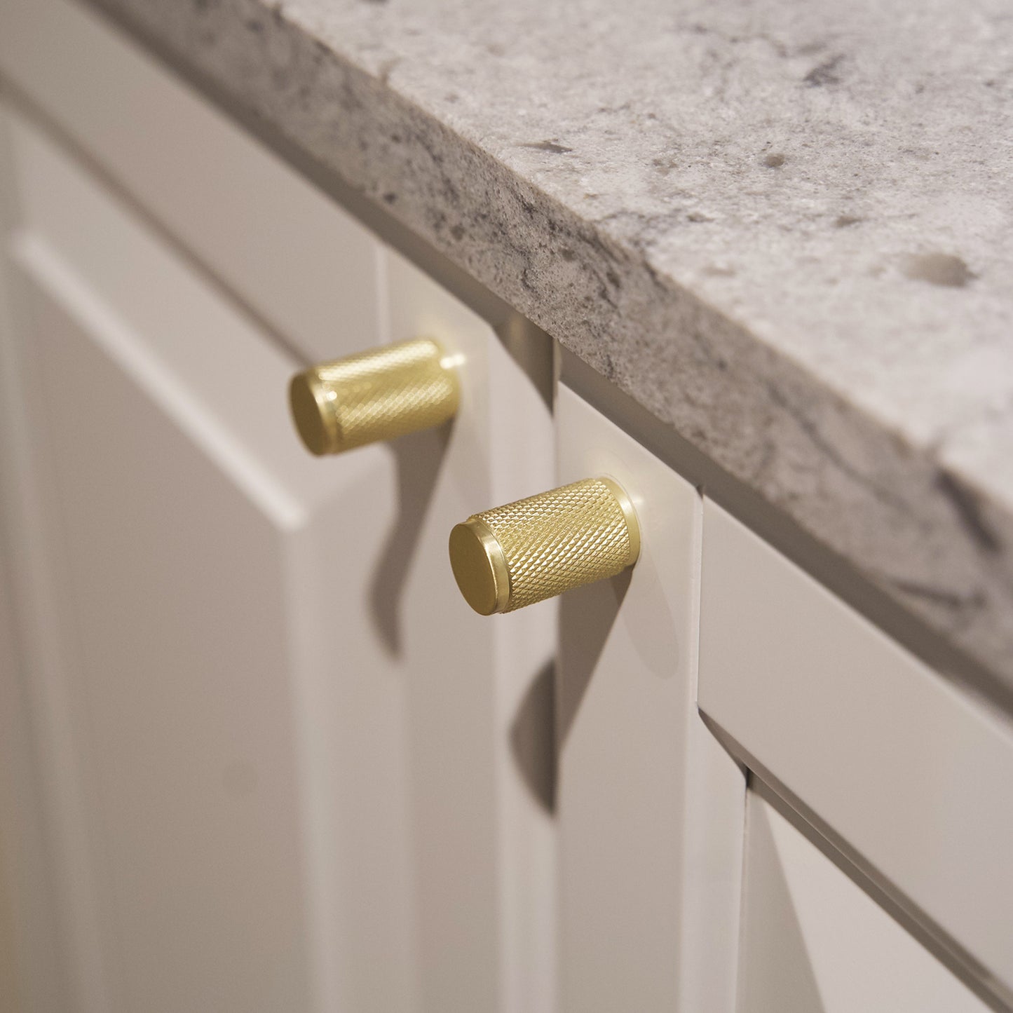 KNOPP DIAM 18 MM BORSTAD MÄSS