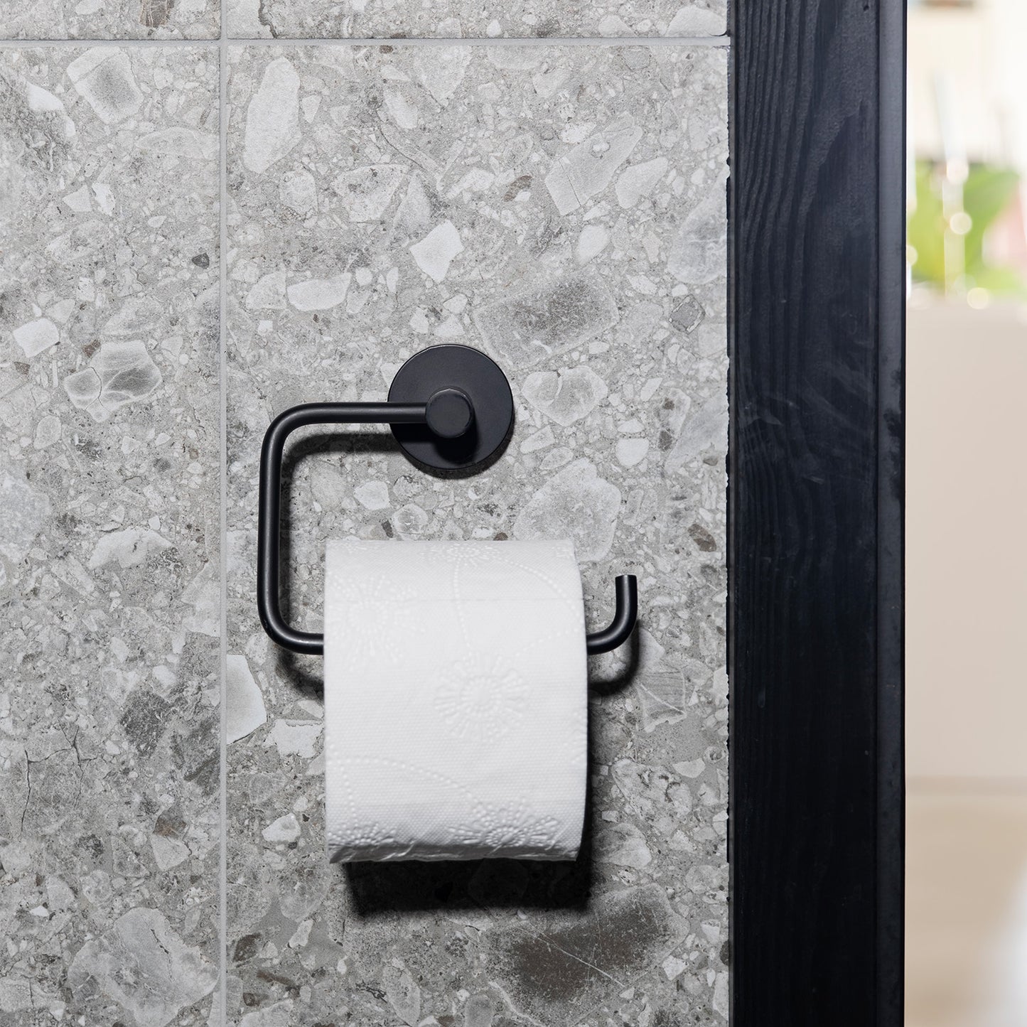 TOALETTPAPPERSHÅLLARE RF SVART