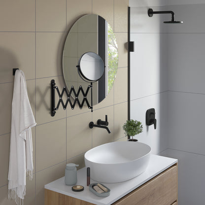 Sminkespeil med uttrekkbar arm