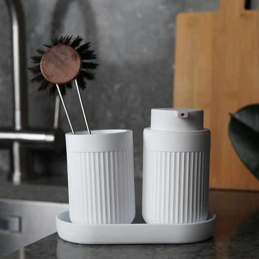 BB TVÅLDISPENSER RÄFFLAD VIT