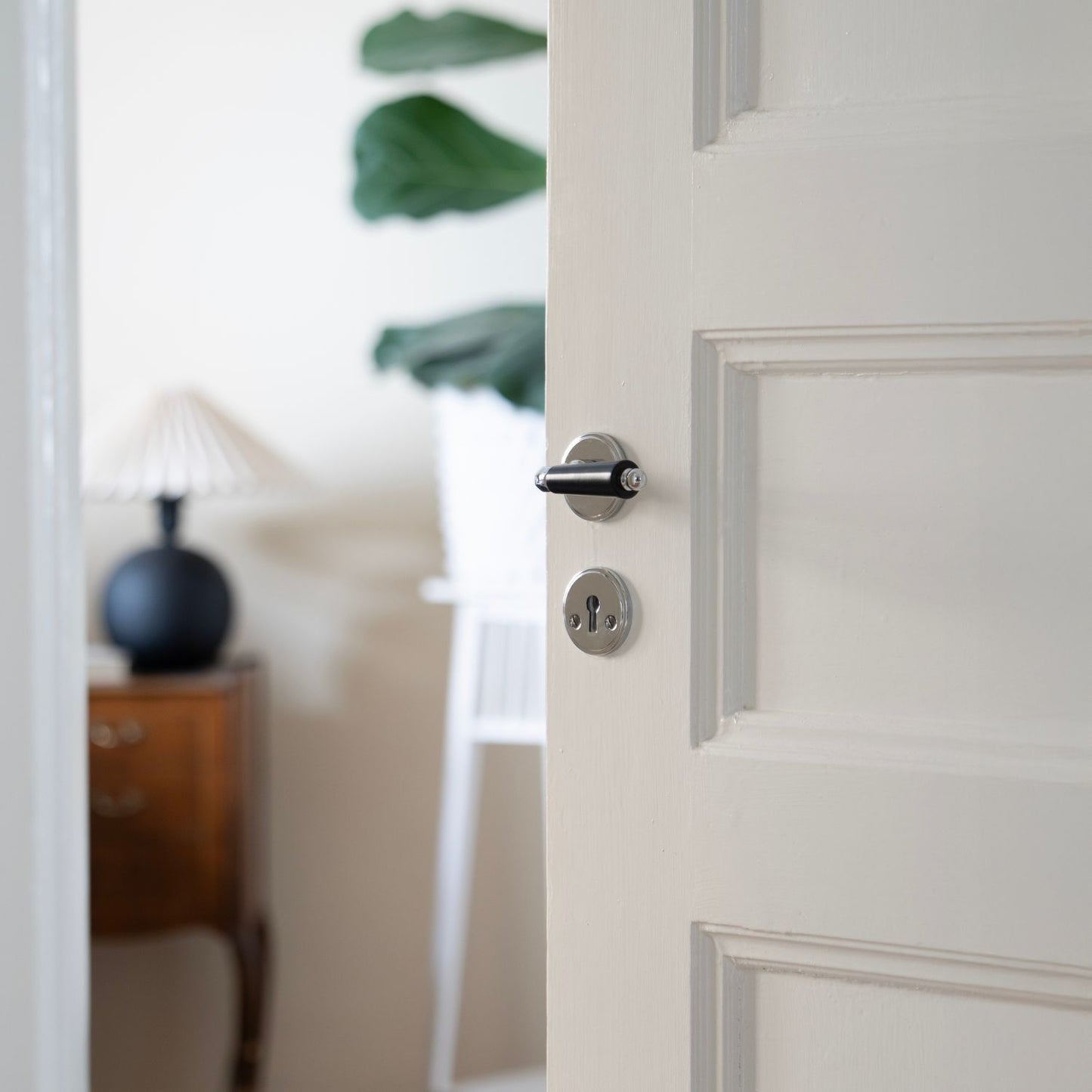 Indoor Handle