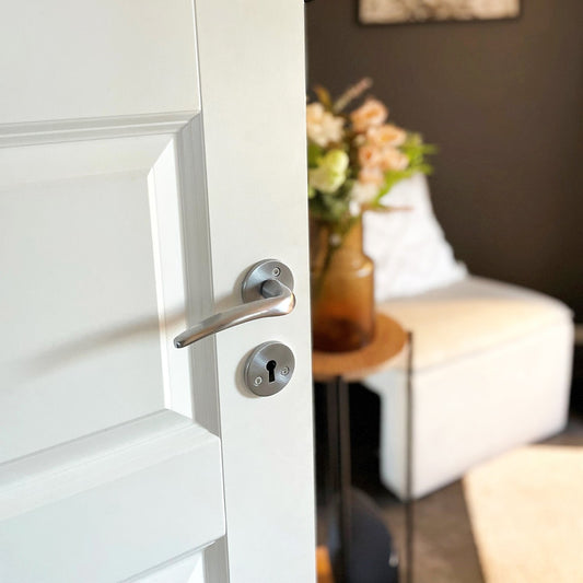 Indoor Handle