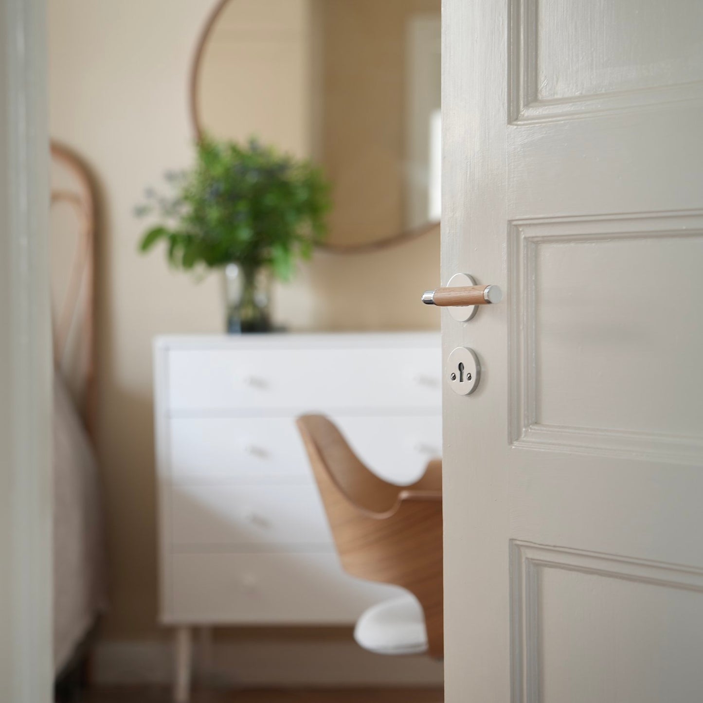 Indoor Handle
