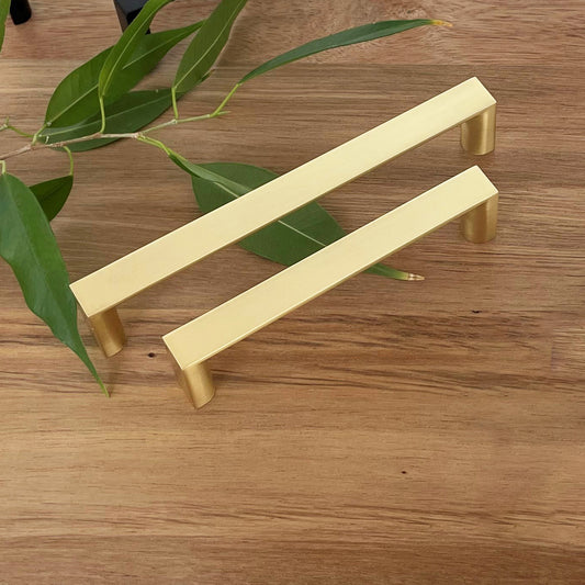 LÅDHANDTAG 96 MM BORSTAD MÄSSI