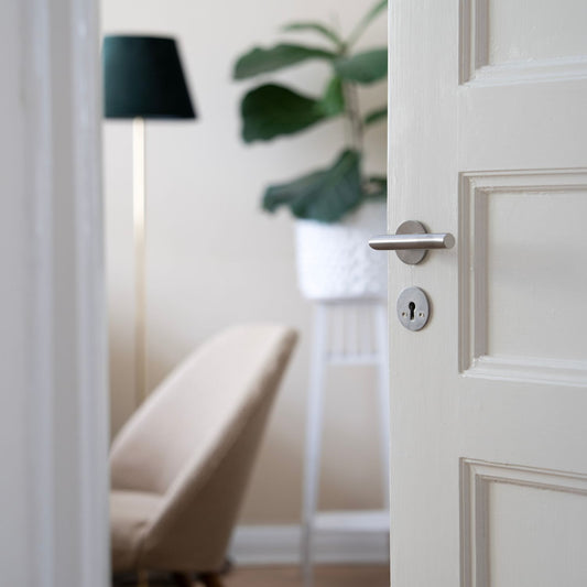 Indoor Handle