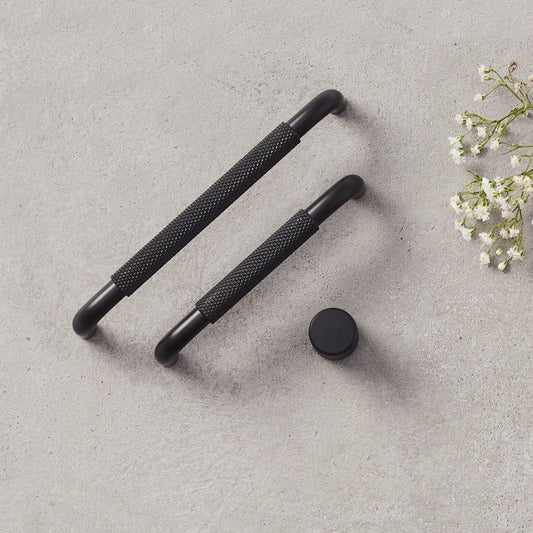 LÅDHANDTAG 128 MM MATT SVART