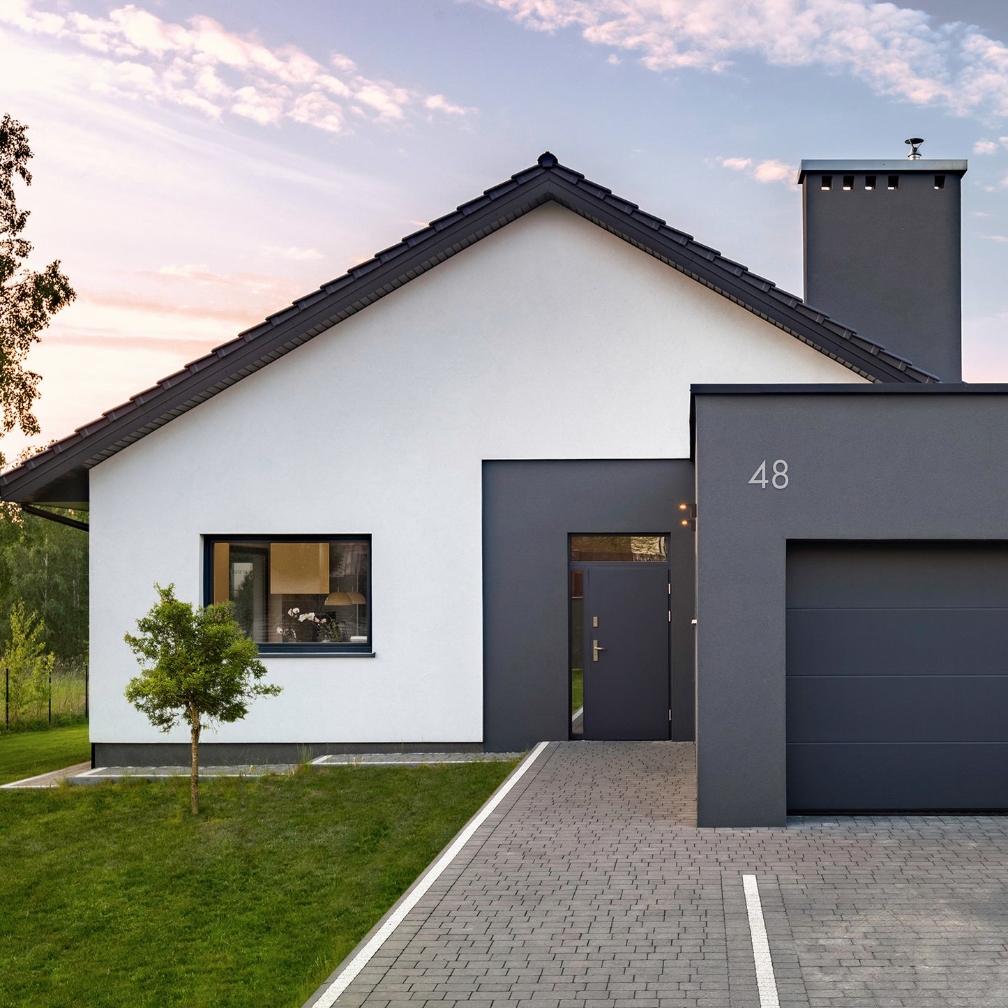 HUSSIFFRA 4, MATT GRÅ