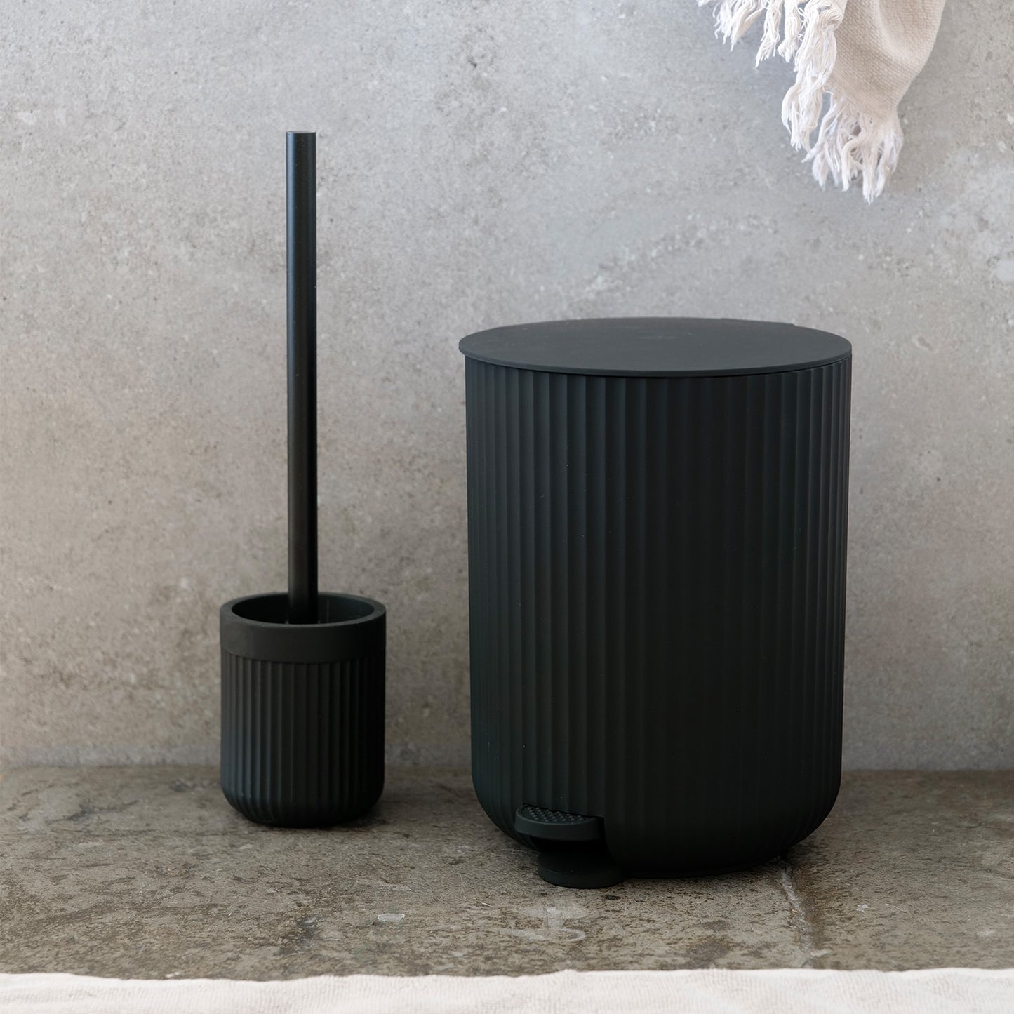 BB PEDALHINK RÄFFLAD SVART