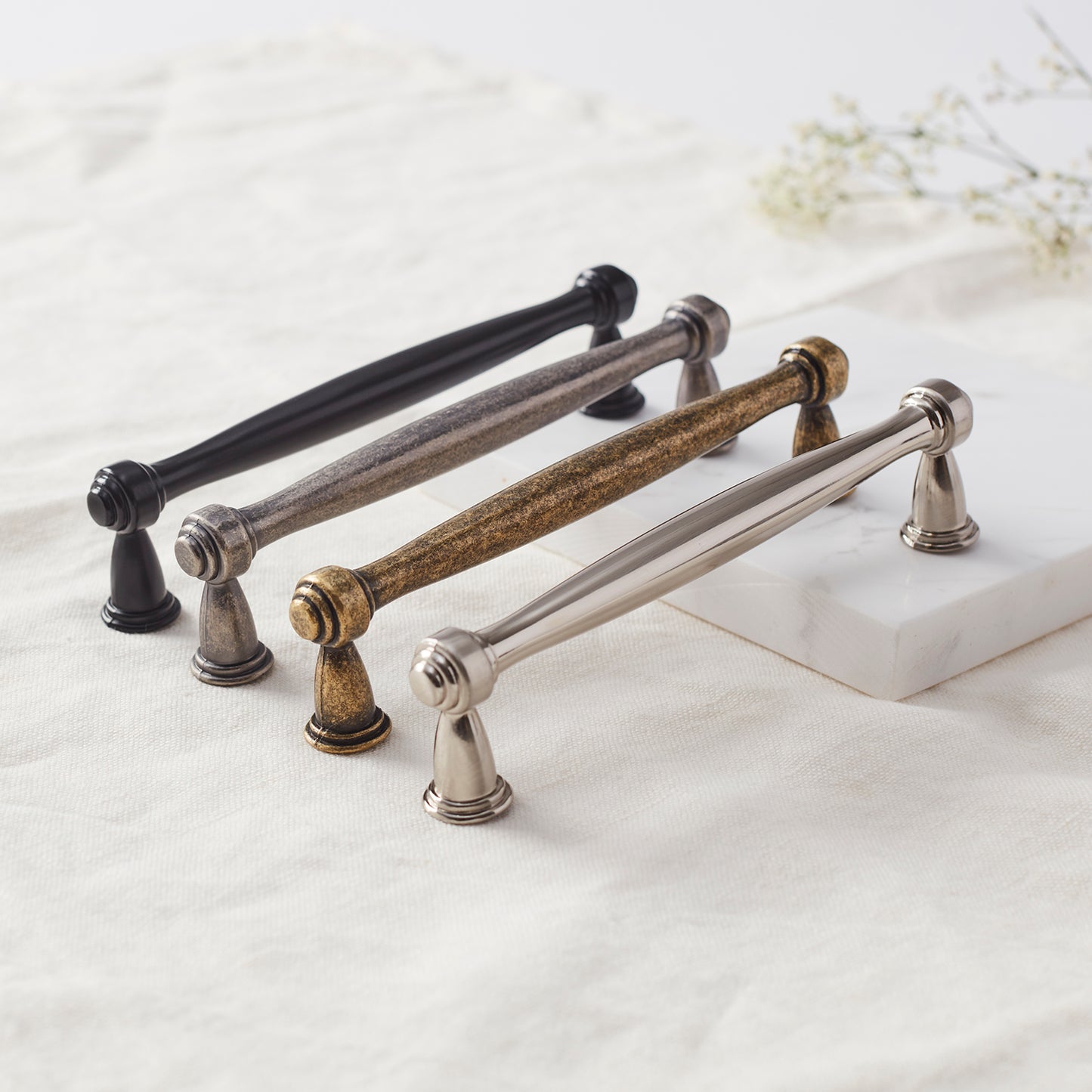 LÅDHANDTAG 128 MM MATT SVART